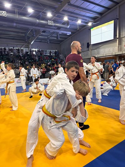 Medzinárodná veľká cena Levice/2026 27